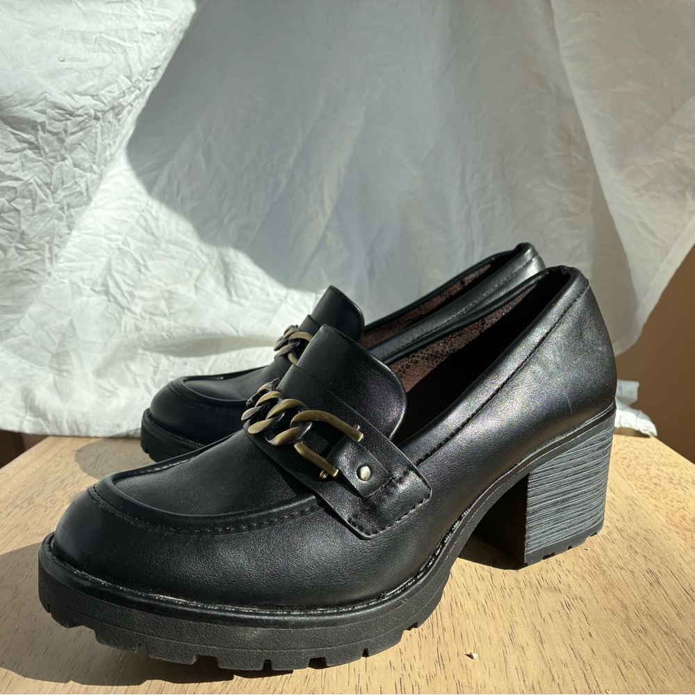 Black Chunky Heel Loafers